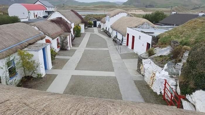 Father Ted Retro Caravan! Drumaville Exterior photo